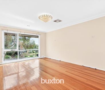 Charming Family Living in the Heart of Ashwood - Photo 1
