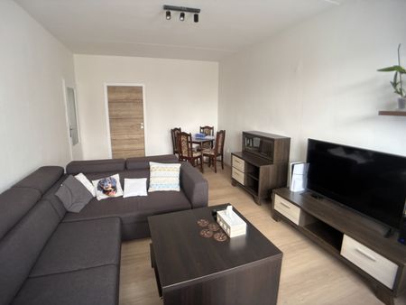 Pronájem bytu 3+1 78 m² - Fotografie 3