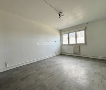 Location Appartement 2 pièces 50m² NOTRE DAME DE BONDEVILLE 76960 - Photo 5