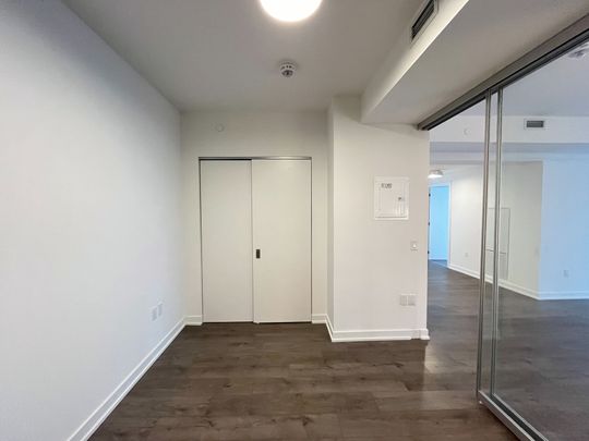 For Lease - 357 King Street Unit# 2309, Toronto, Ontario - Photo 1