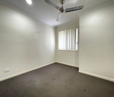 Well Positioned Home Opposite Parkland And Only A Short Walk To School - Photo 5