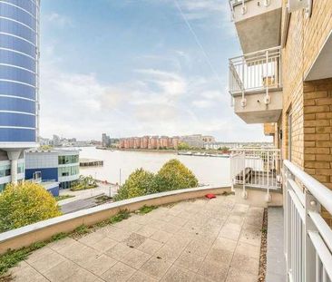 Lombard Road, Battersea, SW11 - Photo 3