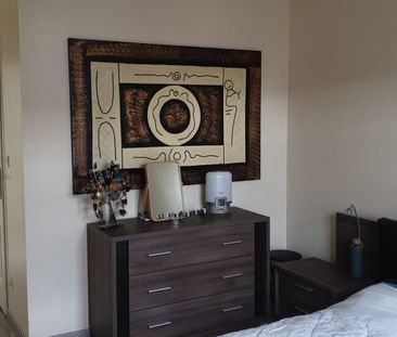 Location Maison 6 pièces 142m² ORLEANS 45100 - Photo 2