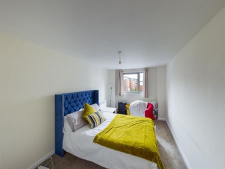1 bedroom flat to rent - Photo 3