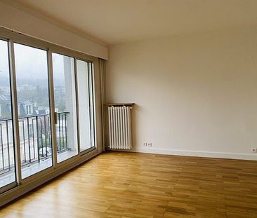 Dans une résidence beau 3 pièces avec 1 chambre, balcons, parking - Photo 4