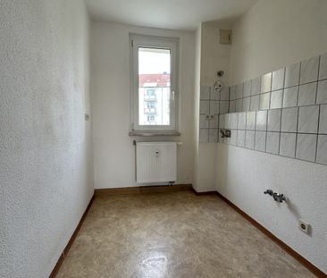 Was für ein Ausblick! Zentrumsnahe 2-Raum-Wohnung mit Balkon - Photo 1