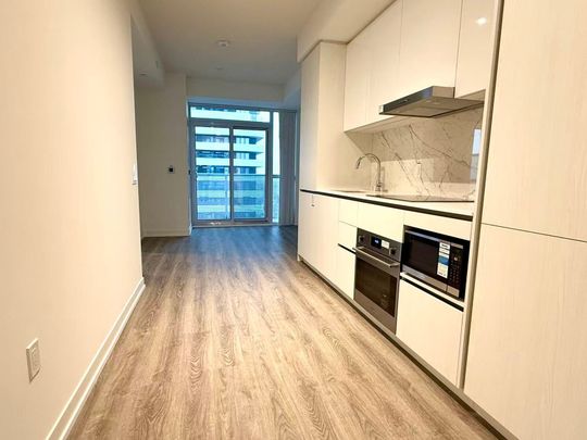 For Lease - 8 Interchange Way Unit# 2801, Vaughan, Ontario - Photo 1