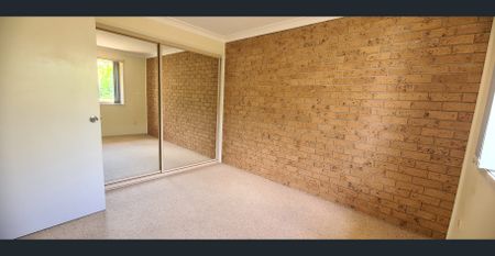 Spacious & Modern Three-Bedroom Townhouse in the Heart of Taree West - Photo 4