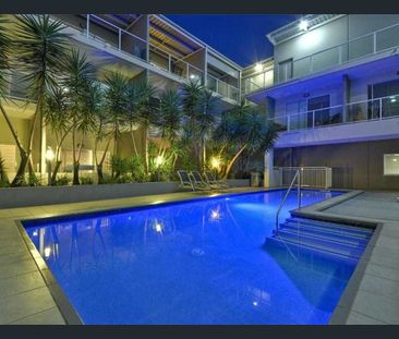 Modern Inner City Apartment - 3 Month Lease - Photo 4