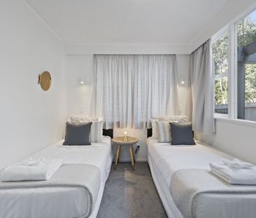 Beautifully Furnished (or Unfurnished) 2-Bedroom Unit – Water & Int... - Photo 6