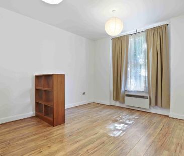 1 bedroom ground floor flat to rent - Photo 6