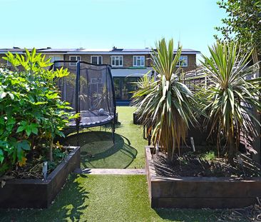 Carbis Road, E14 7TH, London - Photo 1