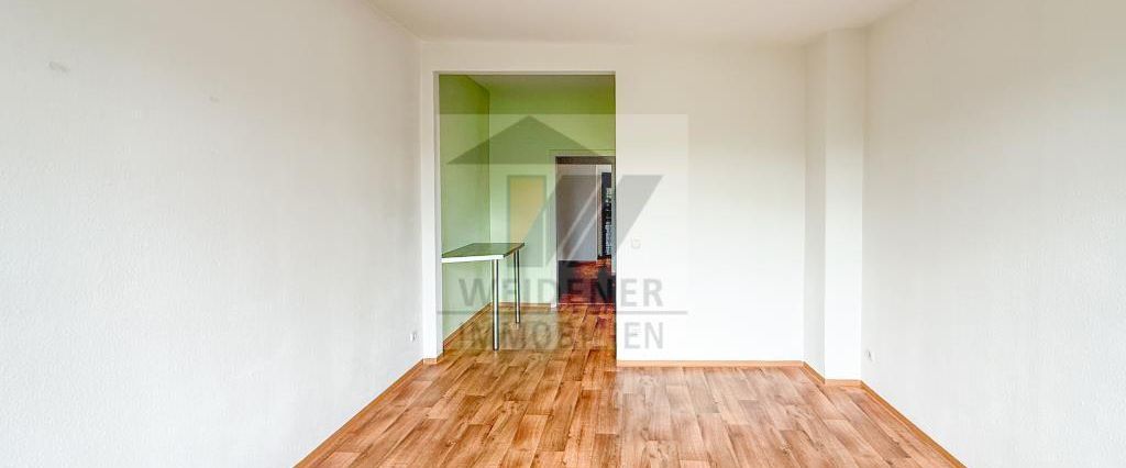 Tolle 2-Raum-Wohnung mit Balkon, Einbauküche & Dusche im Ostviertel von Gera! - Photo 1