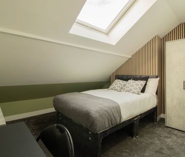 1 Bedroom - Photo 2