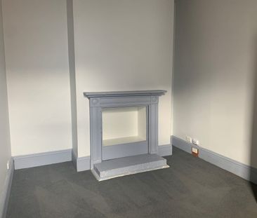 2/25 Brisbane Street, Hobart, Tas 7000 - Photo 1