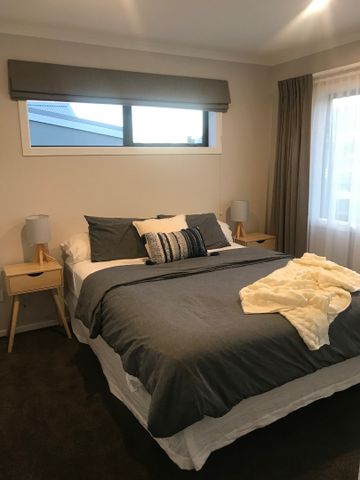 14 Bluff Road, Kenepuru - Photo 3