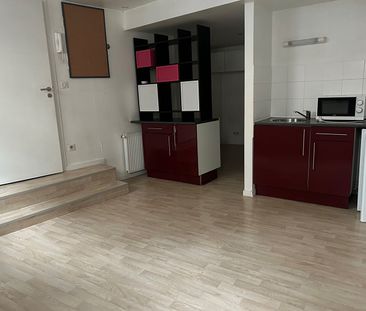Location Appartement 1 pièce 25m² ROUEN 76000 - Photo 3