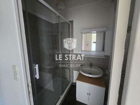 Location Appartement 1 pièce 33m² - Photo 3