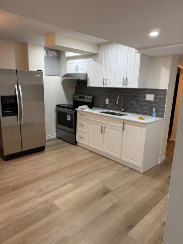 For Lease - 49 Everingham Circle, Brampton, Ontario - Photo 2