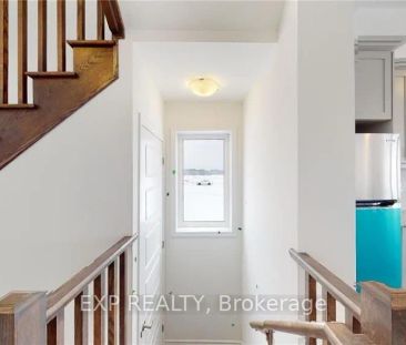 Condo Townhouse For Lease | X8411416 - Photo 6