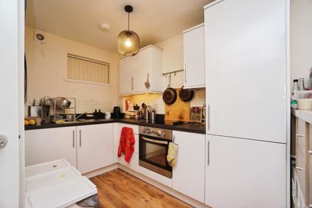 1 bedroom apartment to rent - Photo 4