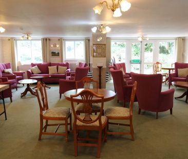 1 bedroom retirement property to rent - Photo 2