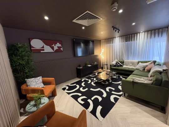 Ensuite Gold - Photo 1