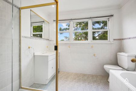 Beautiful Family Home in Prime Location - Photo 3