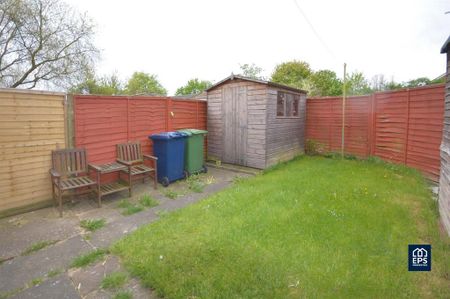 2 bedroom semi-detached house to rent - Photo 5