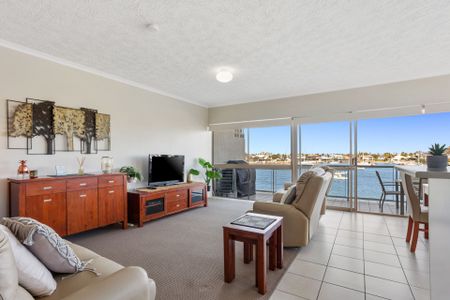 Waterfront Mooloolaba Penthouse - Photo 4