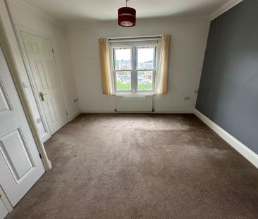 2 bedroom apartment to rent - Photo 3