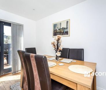1 bedroom in a house share to rent - Photo 6