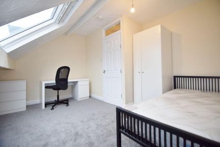 5 bedroom house share to rent - Photo 4