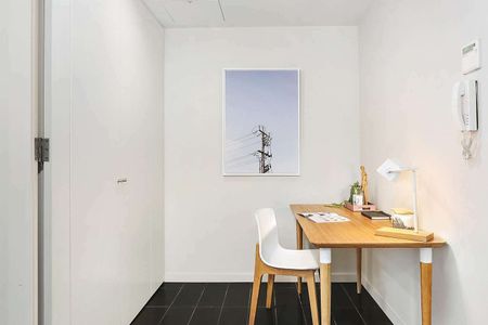 1 Sterling Cct, Camperdown NSW 2050 - Apartment For Rent | Domain - Photo 2