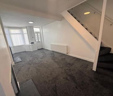 2 bedroom property to rent - Photo 1