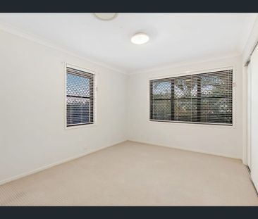27 Hewson Court, Mudgeeraba, Qld 4213 - Photo 4
