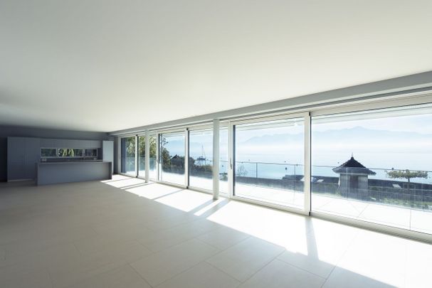 Exclusive lakeside Luxury Apartment - 5.5p in Pully-Lausanne - Photo 1