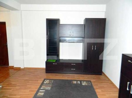 Garsoniera 40 mp, imobil nou, zona strazii Gheorghe Lazar - Photo 3