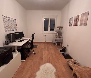 Gut aufgeteilte 3-Zimmer-Wohnung mit Balkon inkl. Küche - Photo 4