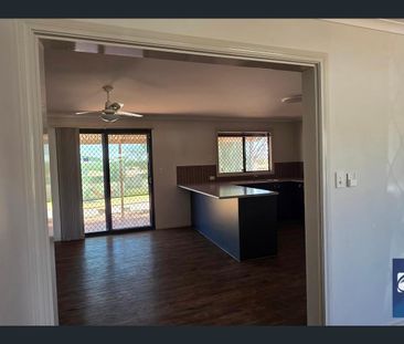 4 BEDROOMS 2 BATH, NEW FLOORING - Photo 4