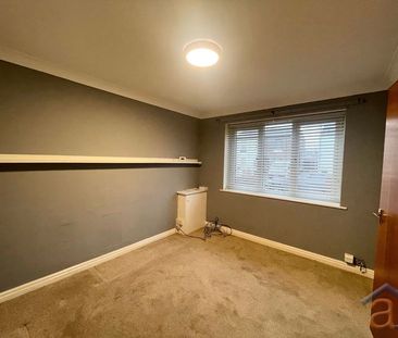 To Let – High Park Road, Southport – Available Immediately - Photo 2