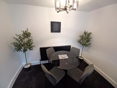 2 bedroom bungalow to rent - Photo 3