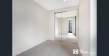 Stunning 2-Bedroom Apartment in Southbank (6 Month Lease Term ONLY) - Photo 3