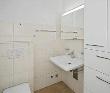Helle, modernisierte 3.5-Zimmerwohnung in Reinach - Foto 4