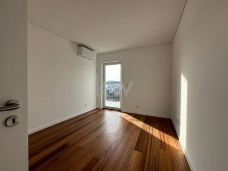 Luxury Flat for rent in Lisbon - Photo 2