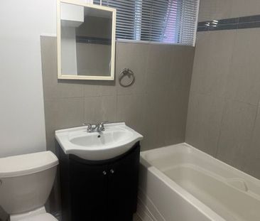 For Lease - 6 Prince Charles Drive Unit# Lower, Halton Hills, Ontario - Photo 5