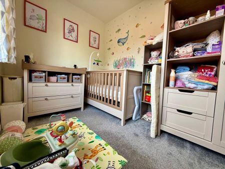 3 bedroom terraced house to rent - Photo 4