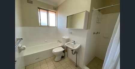 Renovated & Convenient - Photo 3