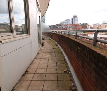 £1,200 - To Let - Photo 2