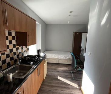 1 bedroom flat to rent - Photo 6